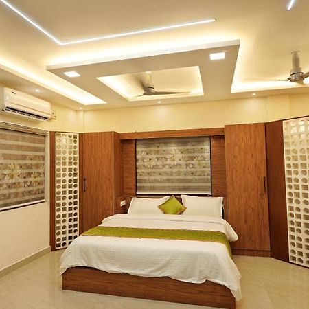 Отель Krishnakripa Premium Residency Коччи Экстерьер фото