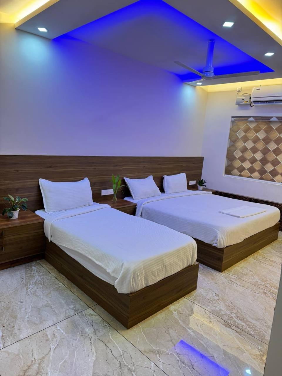 Отель Krishnakripa Premium Residency Коччи Экстерьер фото