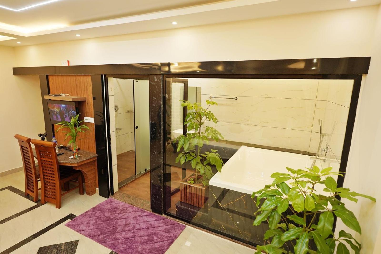 Отель Krishnakripa Premium Residency Коччи Экстерьер фото